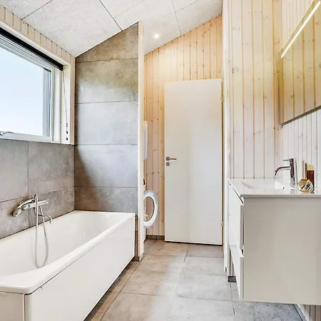 Xiii Holiday home